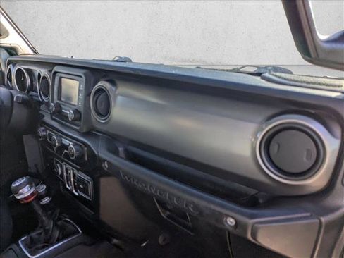 Used 2018 Jeep Wrangler Unlimited Sport S image 20