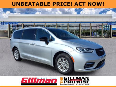 Used 2024 Chrysler Pacifica Touring-L FWD image 1