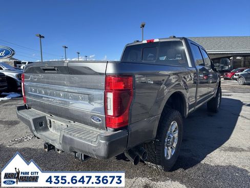 Used 2021 Ford F250 Platinum w/ FX4 Off-Road Package image 3