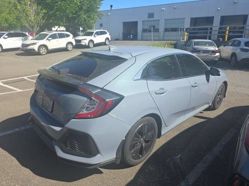 Used 2017 Honda Civic EX image 3