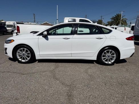 Used 2019 Ford Fusion SE FWD image 10