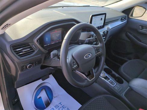 Used 2024 Ford Escape Active image 16