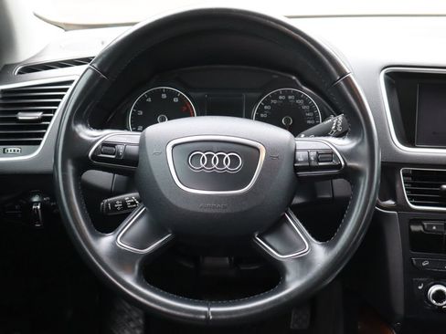 Used 2017 Audi Q5 2.0T Premium Plus w/ Technology Package AWD/4WD image 18
