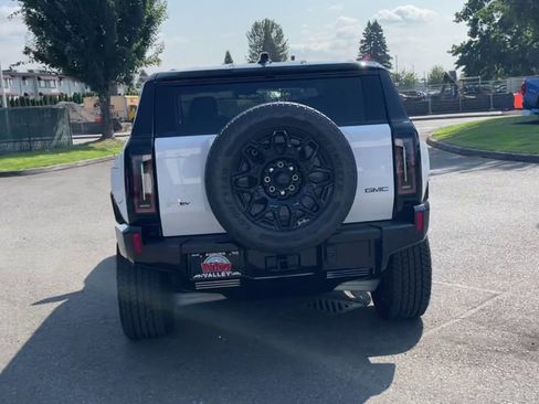 New 2026 GMC Hummer EV SUV image 74