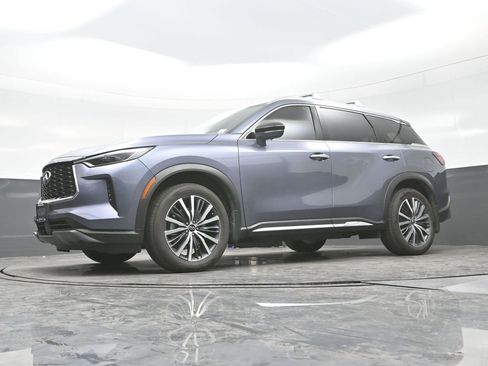 Used 2023 INFINITI QX60 Sensory AWD/4WD image 28