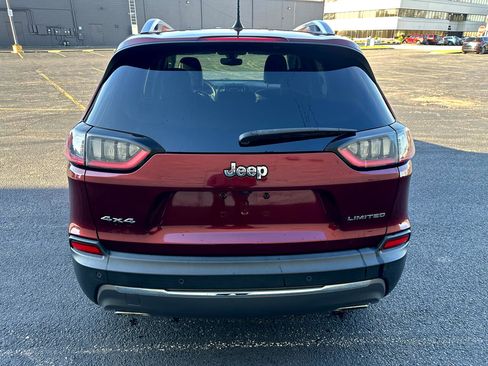 Used 2019 Jeep Cherokee Limited image 4