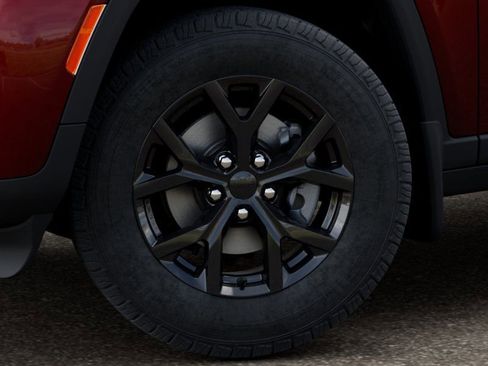 New 2026 Jeep Grand Cherokee L 4WD image 8