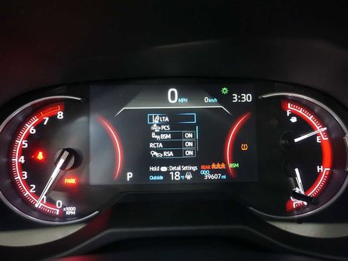 Used 2024 Toyota RAV4 XLE image 25