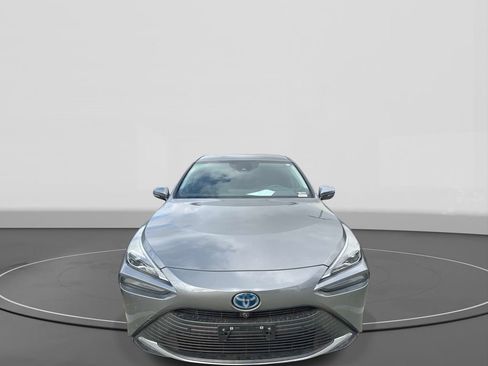Used 2022 Toyota Mirai w/ Advanced Technology Package RWD image 3