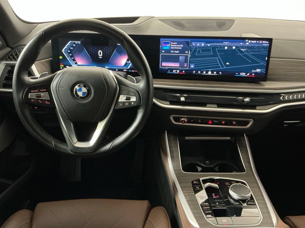 Certified 2024 BMW X5 xDrive40i w/ Premium Package AWD/4WD image 9