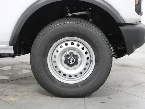 New 2025 Ford Bronco 4-Door image 11