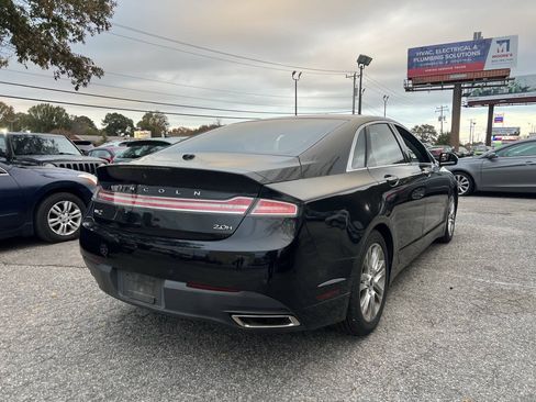 Used 2014 Lincoln MKZ Hybrid w/ Equipment Group 202A Reserve FWD image 5