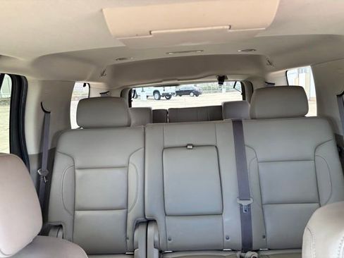 Used 2019 GMC Yukon SLT w/ Open Road Package AWD/4WD image 24