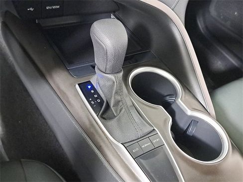 Used 2023 Toyota Camry LE image 30