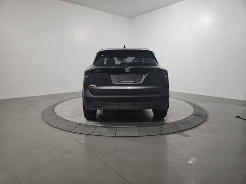 New 2026 Nissan Kicks SV image 4