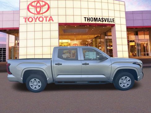 New 2025 Toyota Tundra SR w/ SR Tow Package image 4