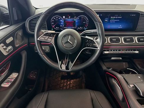 Used 2025 Mercedes-Benz GLE 450e 4MATIC image 25