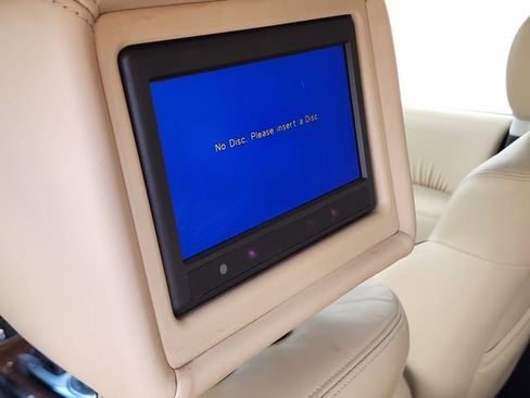 Used 2017 Nissan Armada Platinum w/ Captain Seat Package image 30