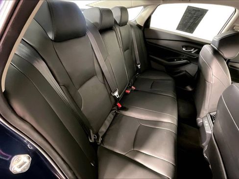 Used 2024 Honda Accord Touring image 34