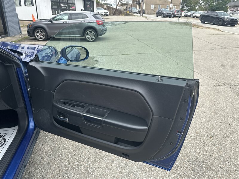 Used 2012 Dodge Challenger SXT w/ Sound Group RWD image 23