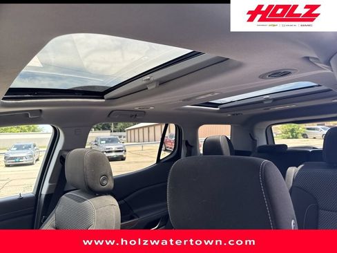 Certified 2023 GMC Acadia SLE w/ Driver Convenience Package AWD/4WD image 14