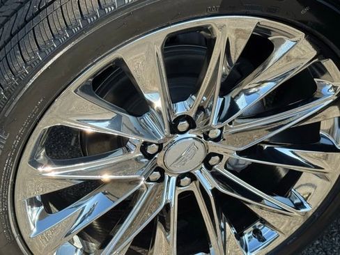 New 2026 Cadillac Escalade Luxury w/ LPO, Radiant Package image 12