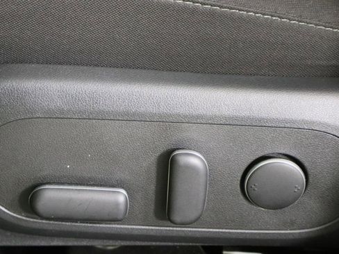 Used 2025 Hyundai Kona SEL image 24