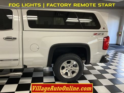 Used 2017 Chevrolet Silverado 1500 LTZ Z71 w/ LTZ Plus Package AWD/4WD image 9