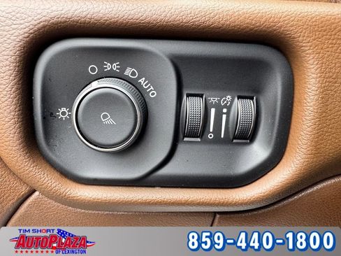 Used 2023 RAM 3500 Laramie AWD/4WD image 26