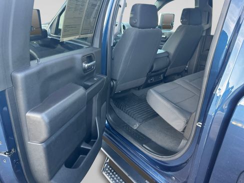 Used 2022 Chevrolet Silverado 2500 Custom w/ Custom Value Package AWD/4WD image 24
