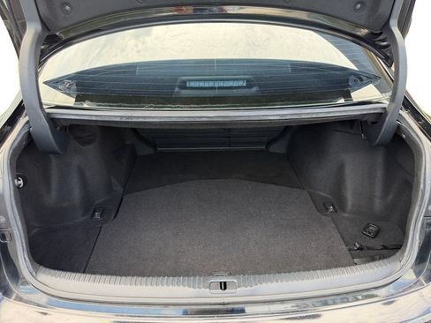 Used 2016 Lexus IS 200t RWD image 19