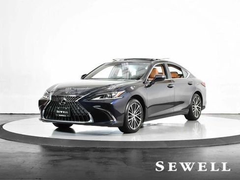 Certified 2025 Lexus ES 350 w/ Premium Package FWD image 1