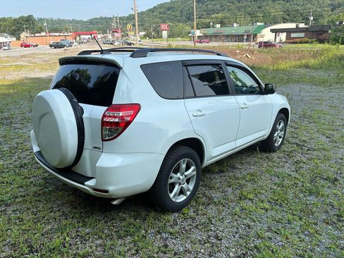 Used 2012 Toyota RAV4 4WD V6 w/ Upgrade Value Pkg image 7