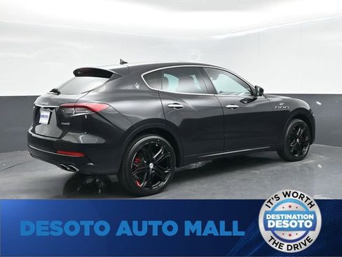 Used 2023 Maserati Levante GT AWD/4WD image 8
