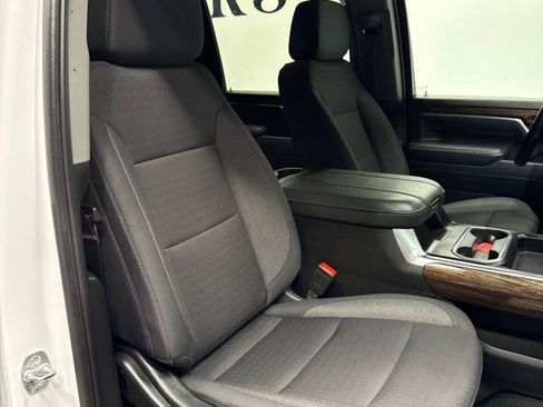Used 2025 GMC Sierra 3500 SLE w/ SLE Convenience Package AWD/4WD image 25