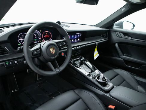 New 2026 Porsche 911 Carrera 4 GTS image 4