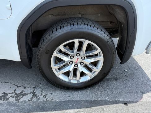 Used 2019 GMC Sierra 1500 SLT w/ SLT Premium Package image 10