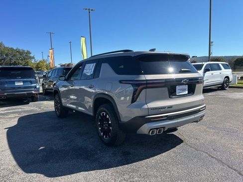 New 2026 Chevrolet Traverse Z71 w/ Enhanced Driving Package image 5