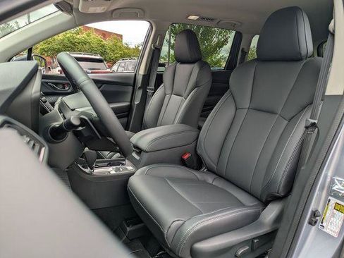 Used 2026 Subaru Ascent Premium AWD/4WD image 27