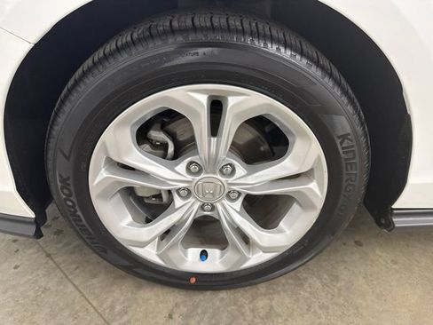 Used 2023 Honda Accord LX image 9