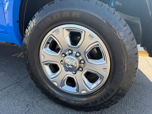 Used 2018 RAM 2500 Big Horn w/ Harvest Edition AWD/4WD image 23