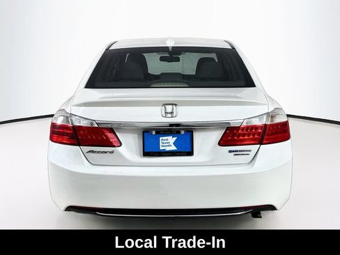 Used 2015 Honda Accord Touring image 6
