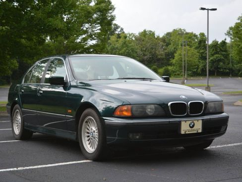 Used 1999 BMW 540i Sedan RWD image 3