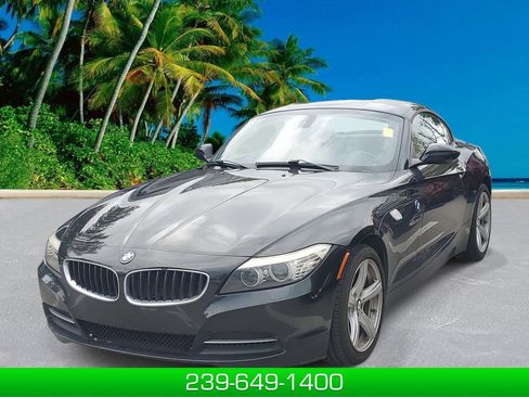 Used 2011 BMW Z4 sDrive30i image 1