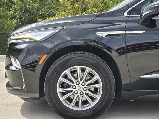 Used 2023 Buick Enclave Essence w/ LPO, Floor Liner Package FWD image 10