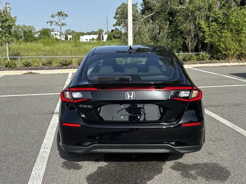 Used 2024 Honda Civic LX image 4