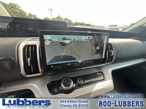 Used 2025 Ford Expedition Max Active RWD image 17