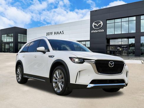 Used 2025 MAZDA CX-90 3.3 Turbo w/ Premium Plus Pkg image 4