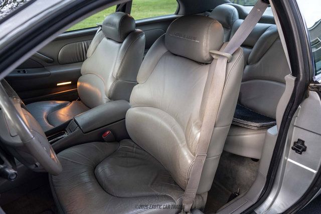 Used 1999 Buick Riviera Supercharged Coupe FWD image 23