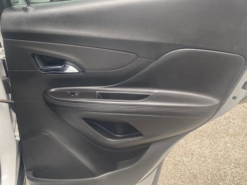 Used 2019 Buick Encore Preferred FWD image 23